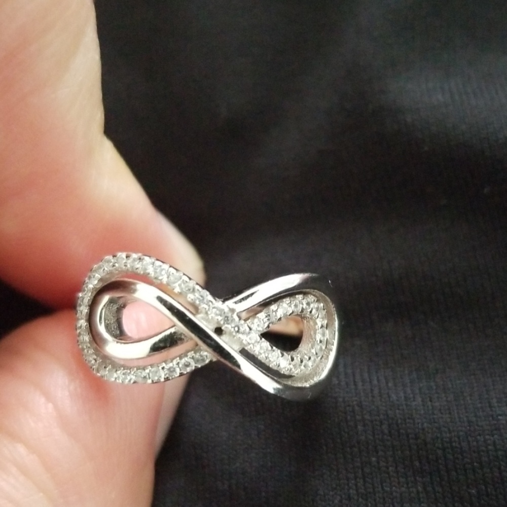 Silver ring - Picture 3 of 3
